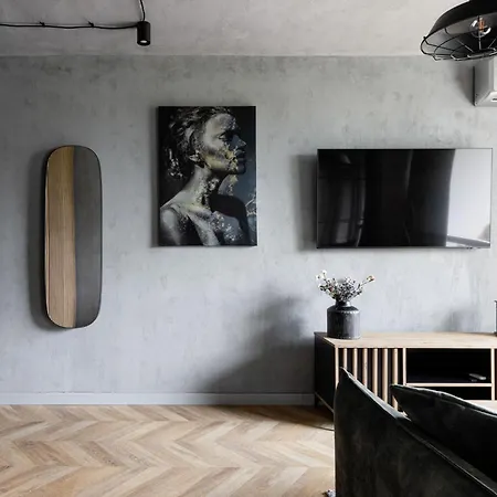 N-apartament アパート *